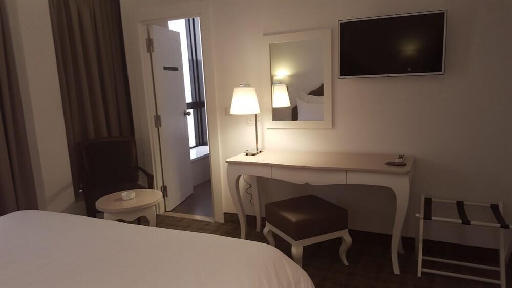 Hotel Lac Leman, Les Berges Du Lac Tunis Exteriör bild