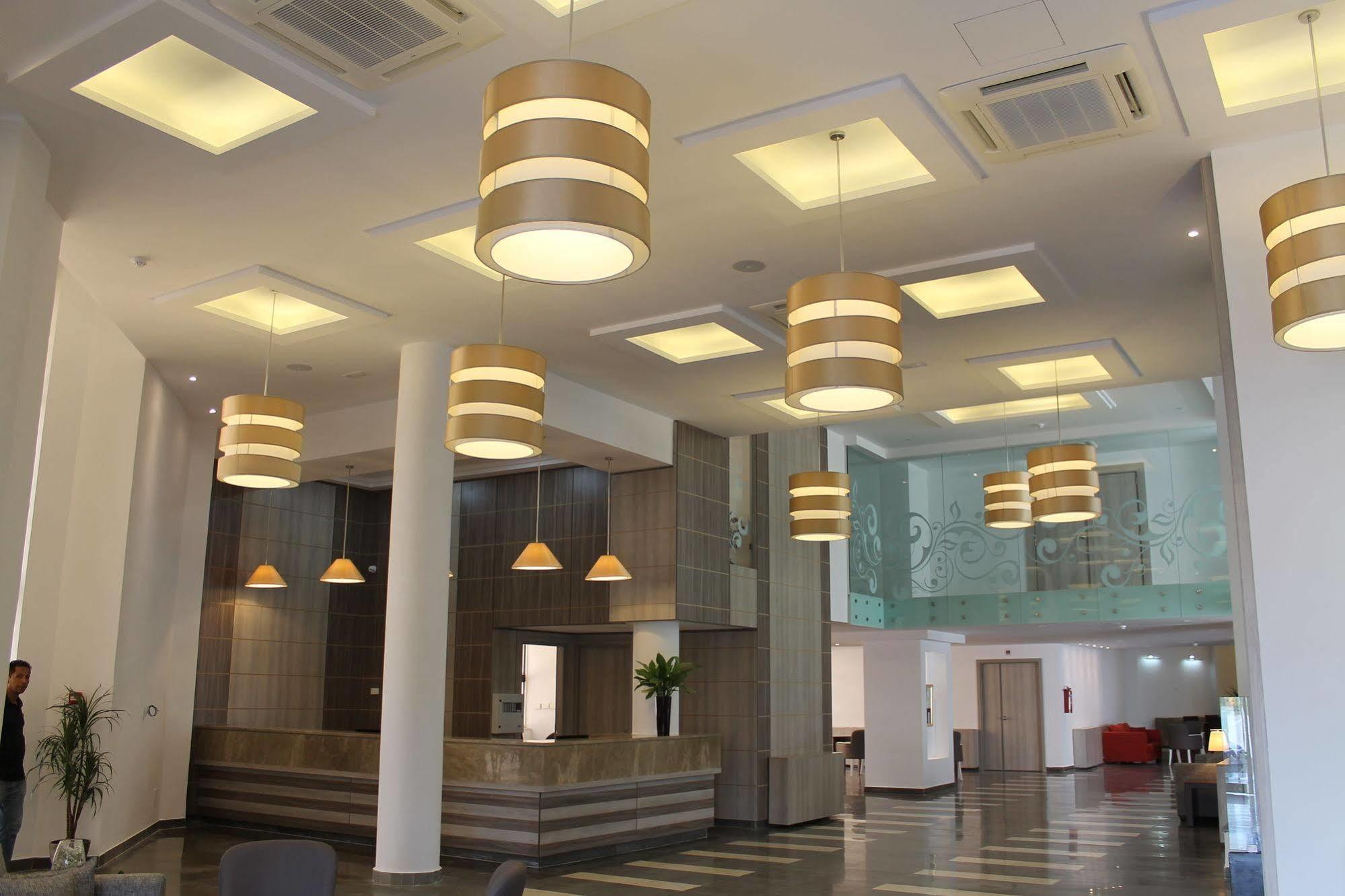 Hotel Lac Leman, Les Berges Du Lac Tunis Exteriör bild